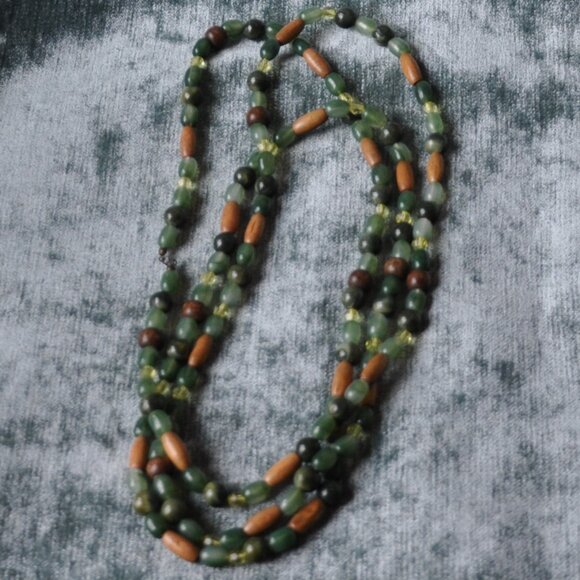 Hand Beaded Long Stand Necklace Wooden & Green Beads Mixed Medium Boho 30" - Picture 8 of 11